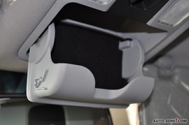 2008款起亚霸锐3.8L精英版