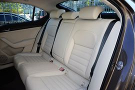 2016款斯柯达速派TSI330
