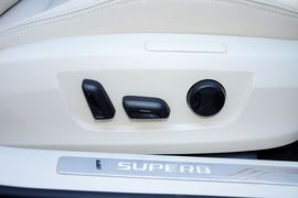 2016款斯柯达速派TSI330