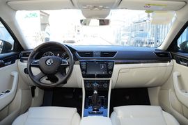 2016款斯柯达速派TSI330