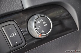 2008款起亚霸锐3.8L精英版