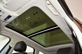 2016款大众途锐3.0TSI高配型