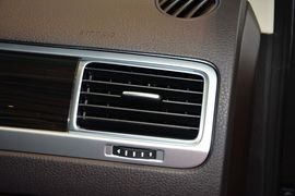 2016款大众途锐3.0TSI高配型