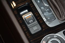 2016款大众途锐3.0TSI高配型