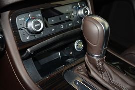 2016款大众途锐3.0TSI高配型