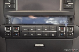 2008款起亚霸锐3.8L精英版