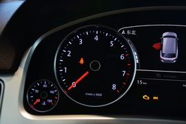 2016款大众途锐3.0TSI高配型