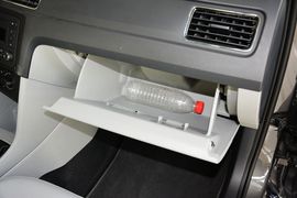 2015款斯柯达昕锐1.4L手动乐选型到店实拍