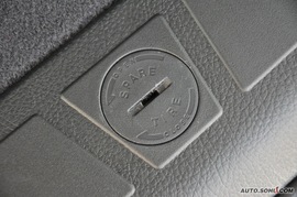 2008款起亚霸锐3.8L精英版