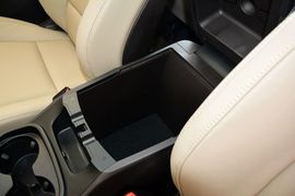 2013款现代格锐2.2T