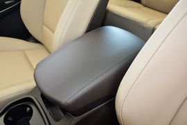 2013款现代格锐2.2T