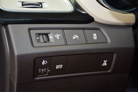 2013款现代格锐2.2T