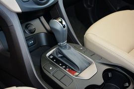 2013款现代格锐2.2T