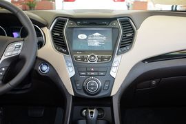 2013款现代格锐2.2T