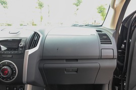 2015款五十铃mu-X