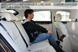 斯柯达全新速派TSI330实拍图解