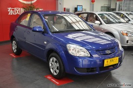 起亚RIO锐欧1.4L