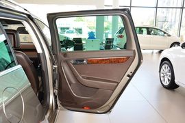 2015款大众迈腾旅行轿车2.0TSI舒适型