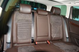 2015款大众迈腾旅行轿车2.0TSI舒适型