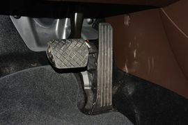 2015款大众迈腾旅行轿车2.0TSI舒适型