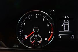 2015款大众迈腾旅行轿车2.0TSI舒适型