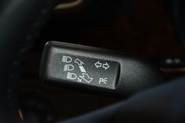 2015款大众迈腾旅行轿车2.0TSI舒适型
