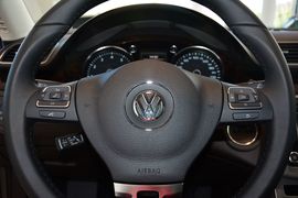 2015款大众迈腾旅行轿车2.0TSI舒适型