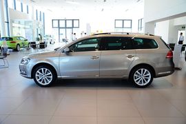 2015款大众迈腾旅行轿车2.0TSI舒适型