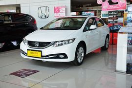 2014款本田思域1.8L手动舒适版