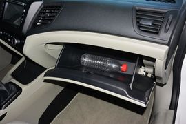 2014款本田思域1.8L手动舒适版