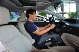 2014款本田思域1.8L手动舒适版