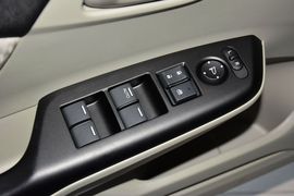 2014款本田思域1.8L手动舒适版