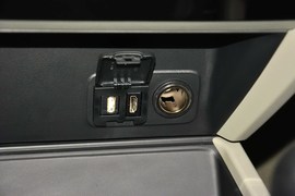 2014款本田思域1.8L手动舒适版