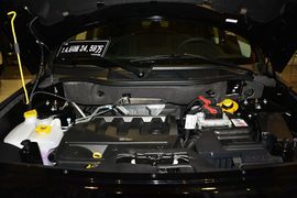 2015款Jeep自由客2.4L运动版