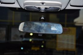 2015款Jeep自由客2.4L运动版