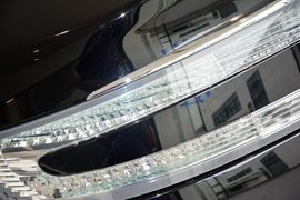 2015款阿斯顿马丁Rapide