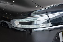 2015款阿斯顿马丁Rapide