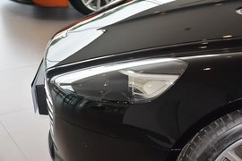 2015款阿斯顿马丁Rapide