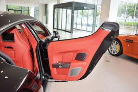 2015款阿斯顿马丁Rapide