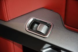 2015款阿斯顿马丁Rapide