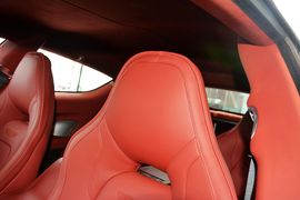 2015款阿斯顿马丁Rapide