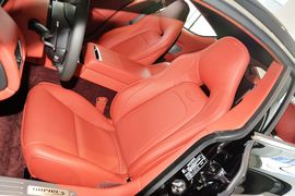 2015款阿斯顿马丁Rapide