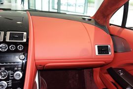 2015款阿斯顿马丁Rapide