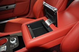 2015款阿斯顿马丁Rapide