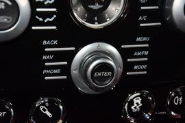 2015款阿斯顿马丁Rapide