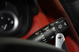 2015款阿斯顿马丁Rapide