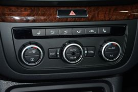 :2014款大众夏朗2.0TSI标配型