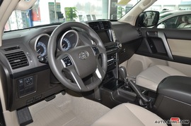 2010款丰田普拉多2.7L自动豪华版