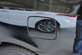2015款现代悦动1.6L手动豪华型