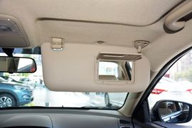 2015款现代悦动1.6L手动豪华型